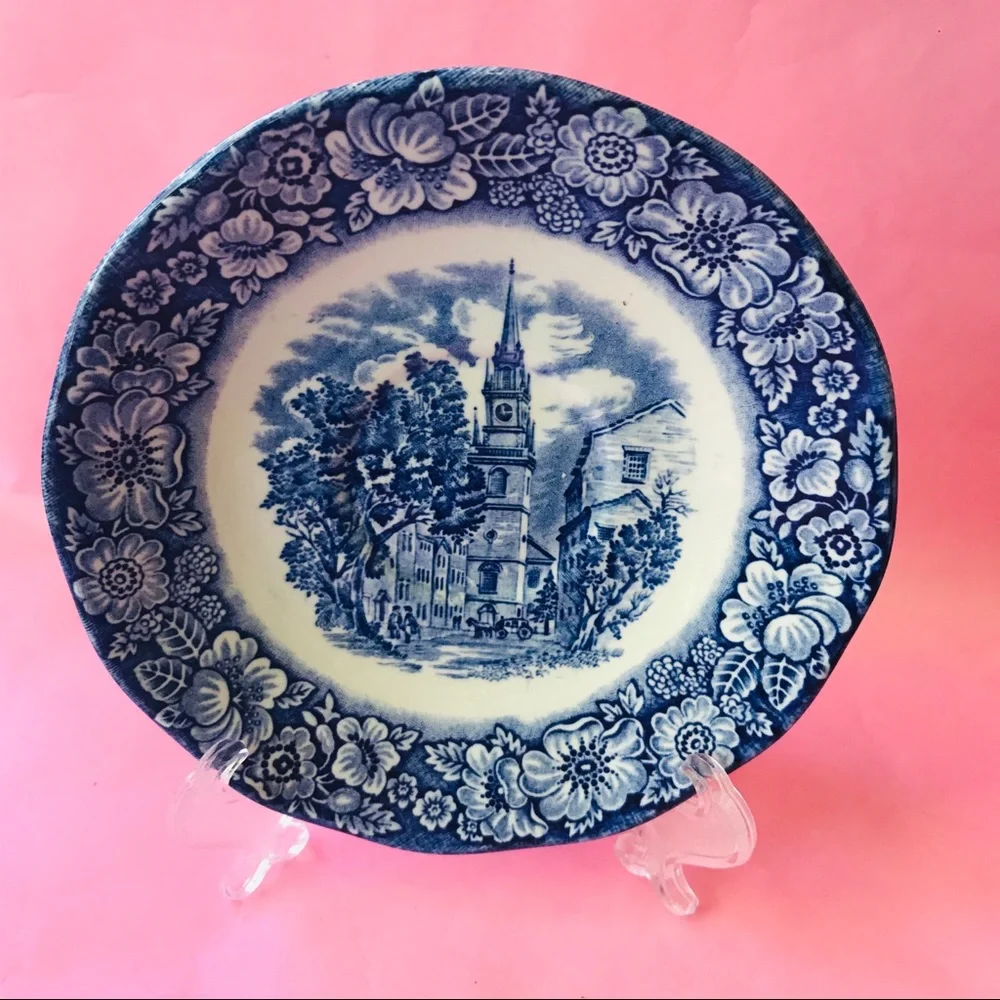 Vintage blue/white Liberty Blue fine china tea cup with saucer set of 4